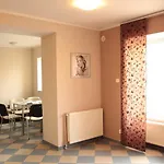 Gory Sowie - Na Parterze Z Parkingiem