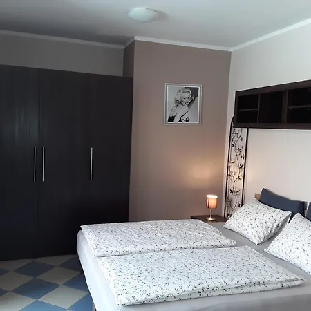 Gory Sowie - Na Parterze Z Parkingiem Apartment