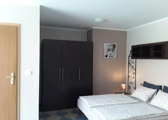 Gory Sowie - Na Parterze Z Parkingiem