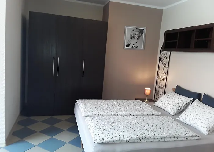 Gory Sowie - Na Parterze Z Parkingiem Pieszyce